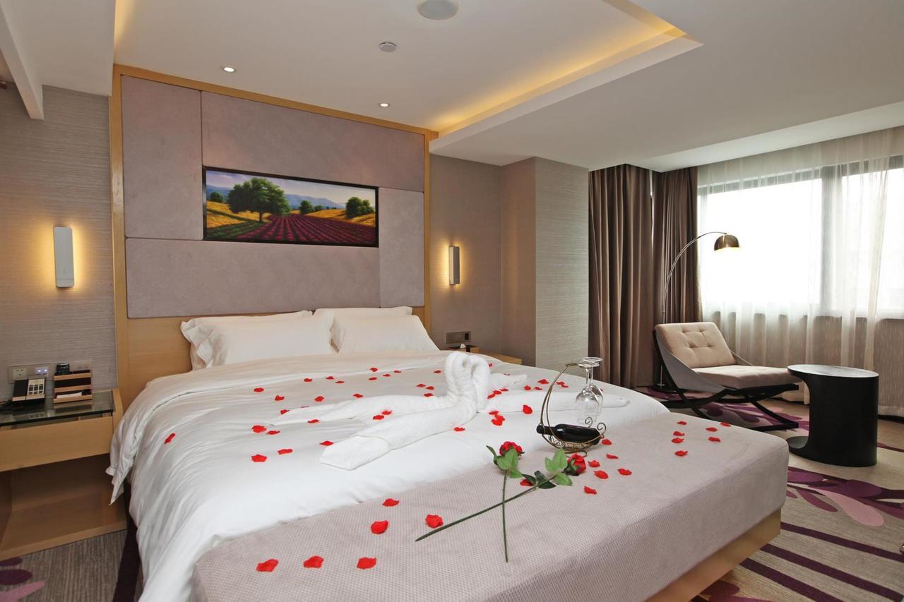 Lavande Hotel Nanjing Guanghua Gate Nanjing University Of Aeronautics And Astronautics Екстериор снимка