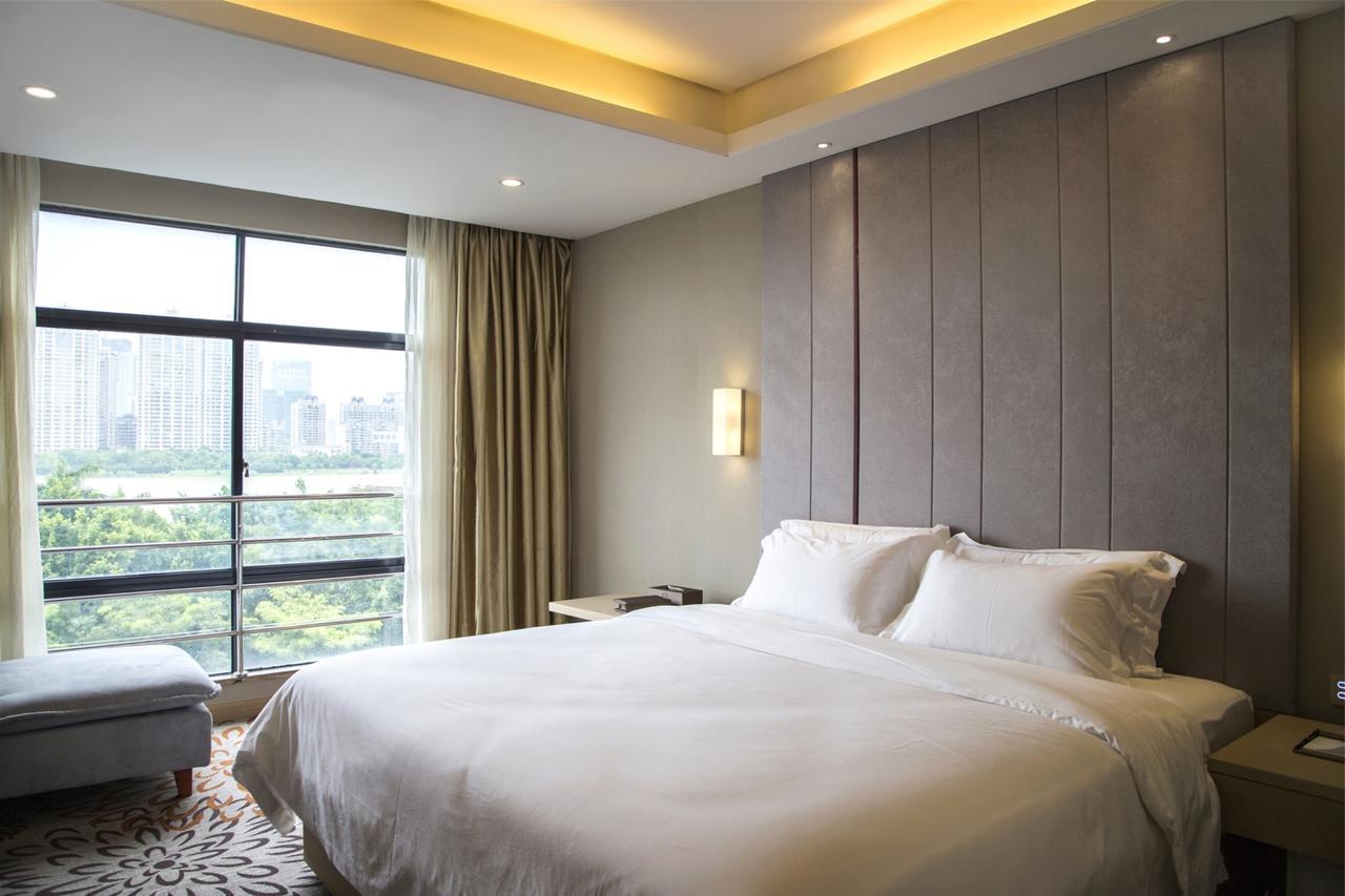 Lavande Hotel Nanjing Guanghua Gate Nanjing University Of Aeronautics And Astronautics Екстериор снимка
